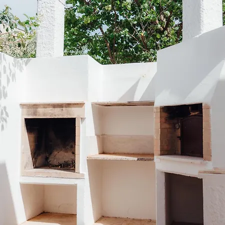 Loli Trulli - Кастеллана-Гротте